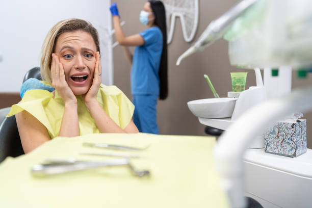Best Cracked Tooth Emergency Dentist  in East Moline, IL